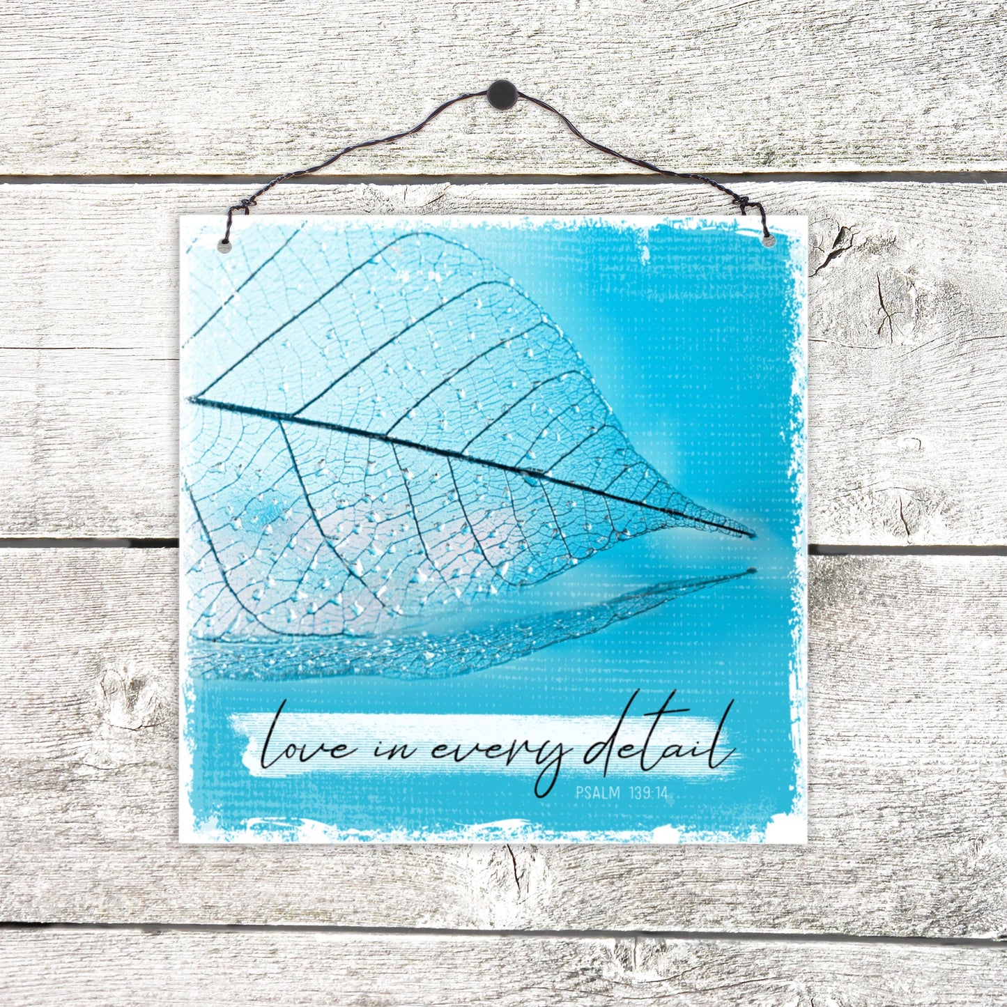 Love in every detail (Holzschild)
